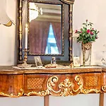 Sandtorgholmen - Western Signature Collection