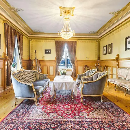 Sandtorgholmen - Western Signature Collection