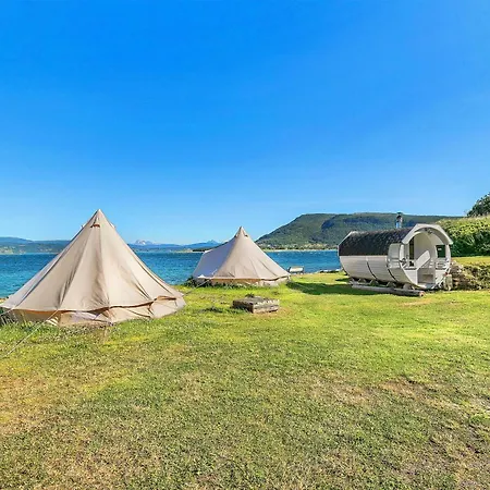 Sandtorgholmen - Western Signature Collection