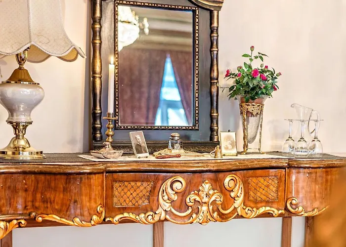 Sandtorgholmen - Western Signature Collection