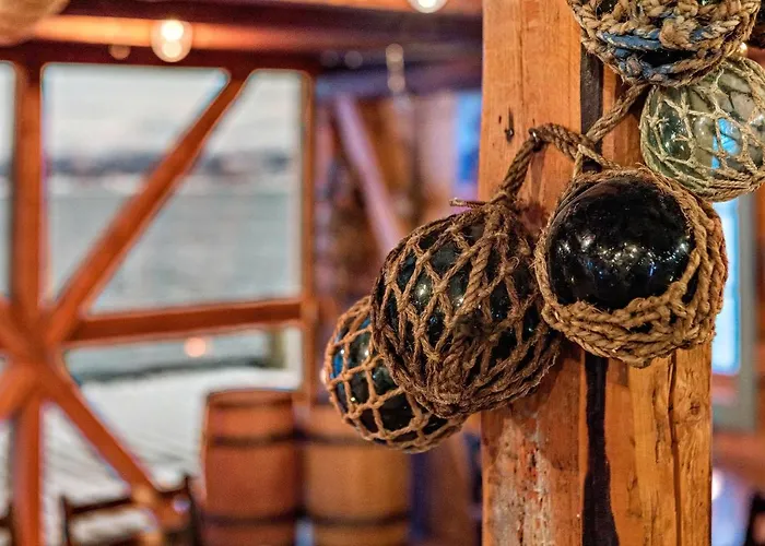 Sandtorgholmen - Western Signature Collection