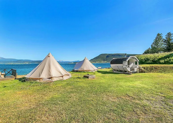 Sandtorgholmen - Western Signature Collection