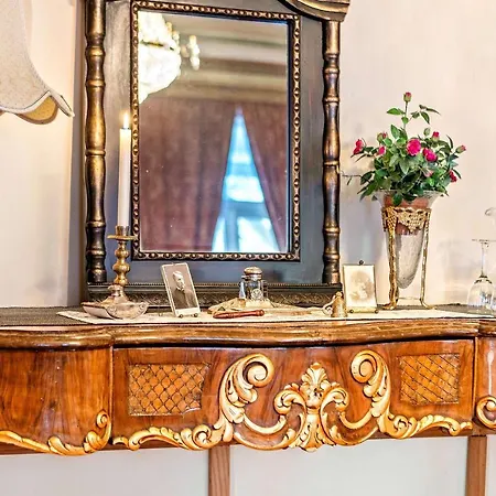 Sandtorgholmen - Western Signature Collection