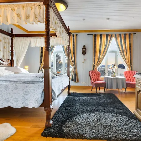 Sandtorgholmen - Western Signature Collection